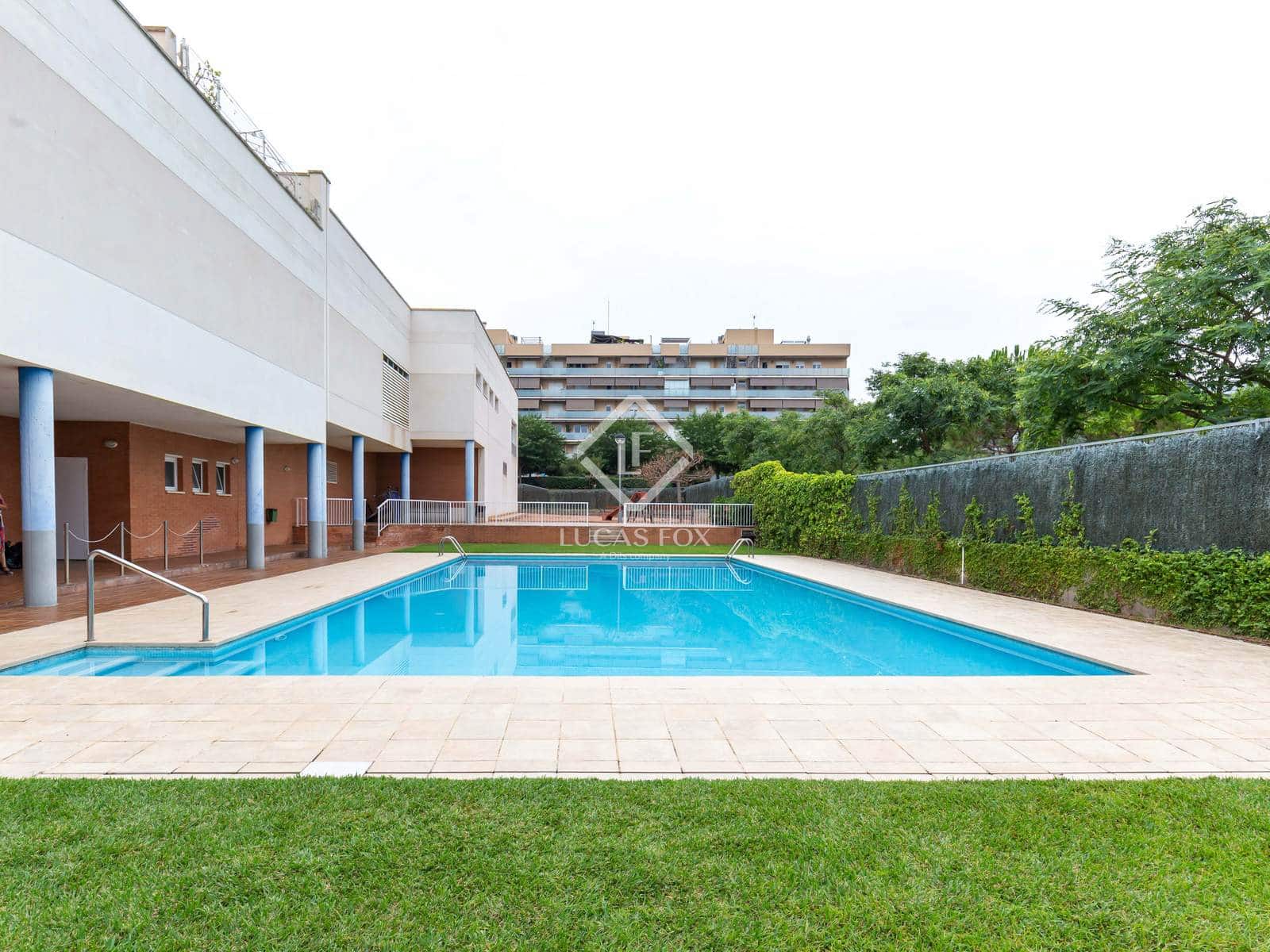 5 soveværelse Penthouse til salg i Sant Feliu de Llobregat med swimmingpool garage - € 950.000 (Ref: 9274107)