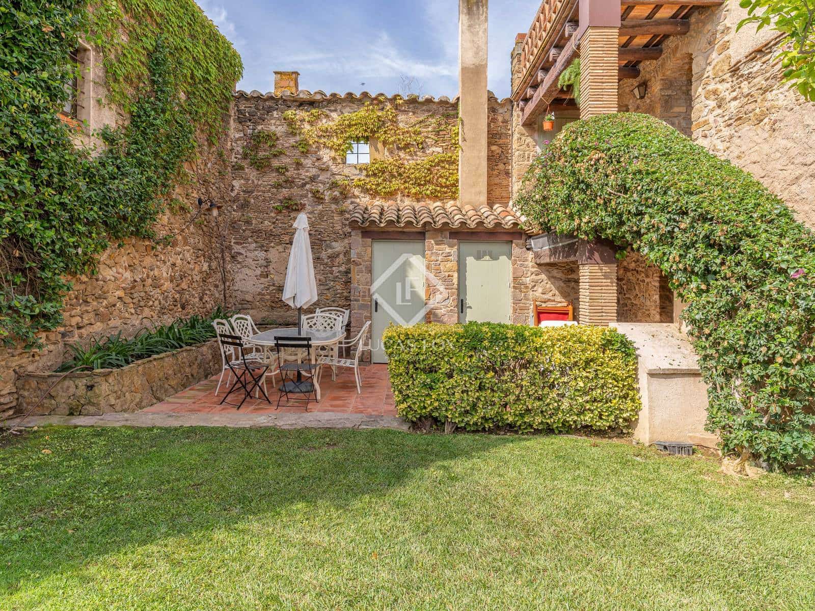 5 soverom Finca/Herregård til salgs i Gualta med svømmebasseng - € 1 280 000 (Ref: 9274661)