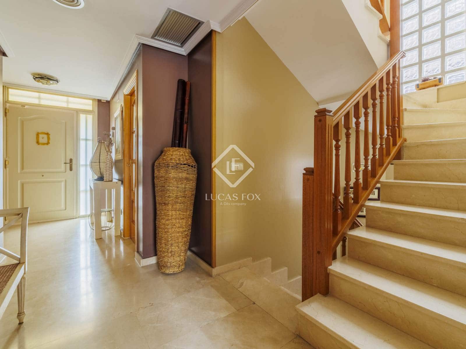 4 sovrum Villa till salu i Boadilla del Monte med pool garage - 1 045 000 € (Ref: 9275068)