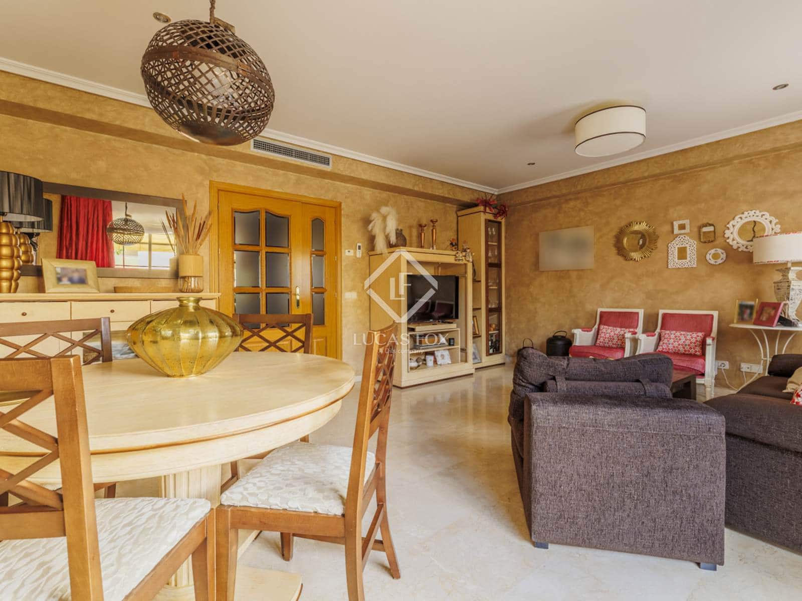 4 sovrum Villa till salu i Boadilla del Monte med pool garage - 1 045 000 € (Ref: 9275068)