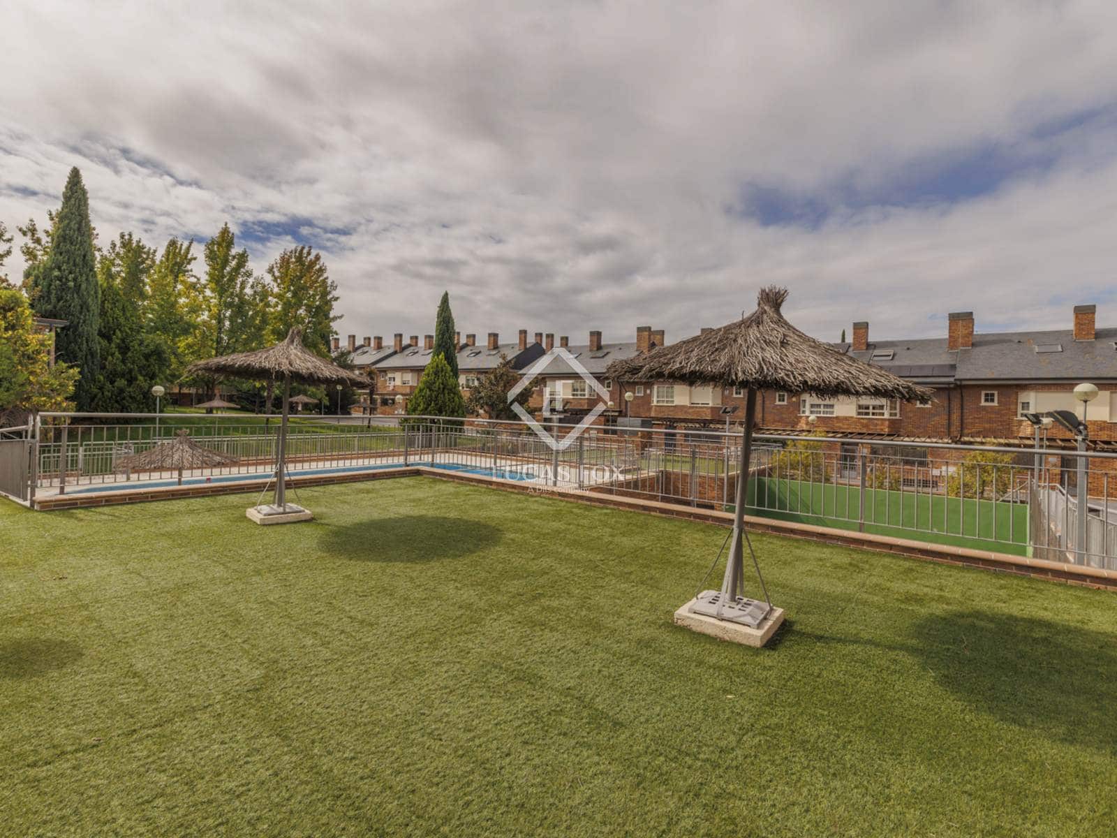 4 sovrum Villa till salu i Boadilla del Monte med pool garage - 1 045 000 € (Ref: 9275068)