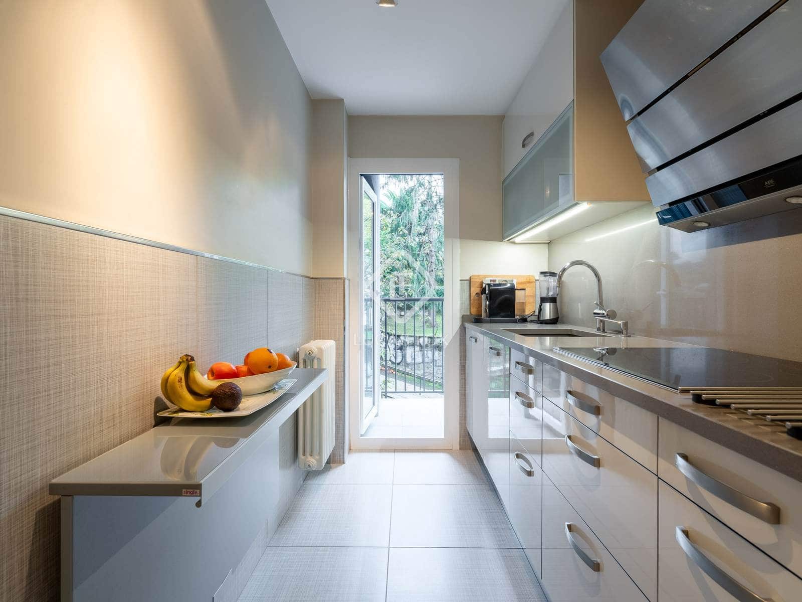 3 sypialnia Apartament na sprzedaż w Donostia-San Sebastian z garażem - 590 000 € (Ref: 9275069)