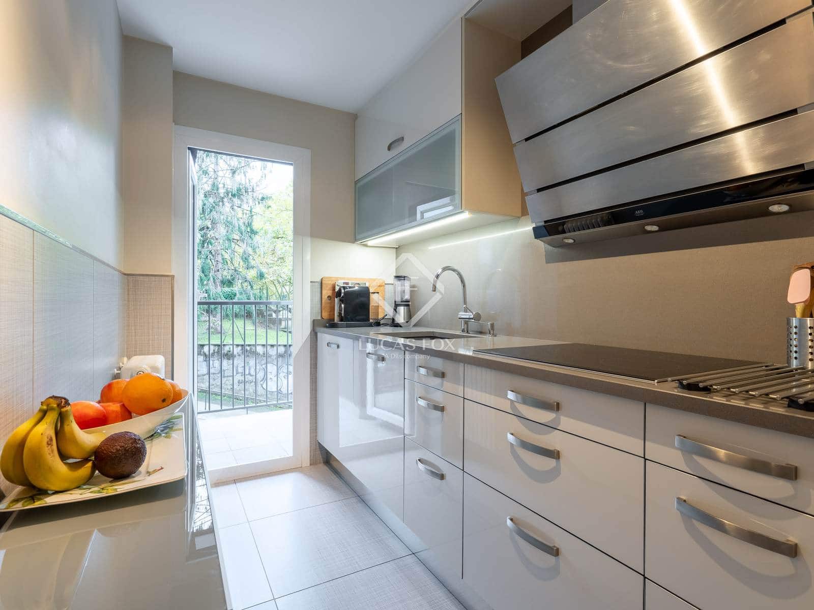 3 sypialnia Apartament na sprzedaż w Donostia-San Sebastian z garażem - 590 000 € (Ref: 9275069)