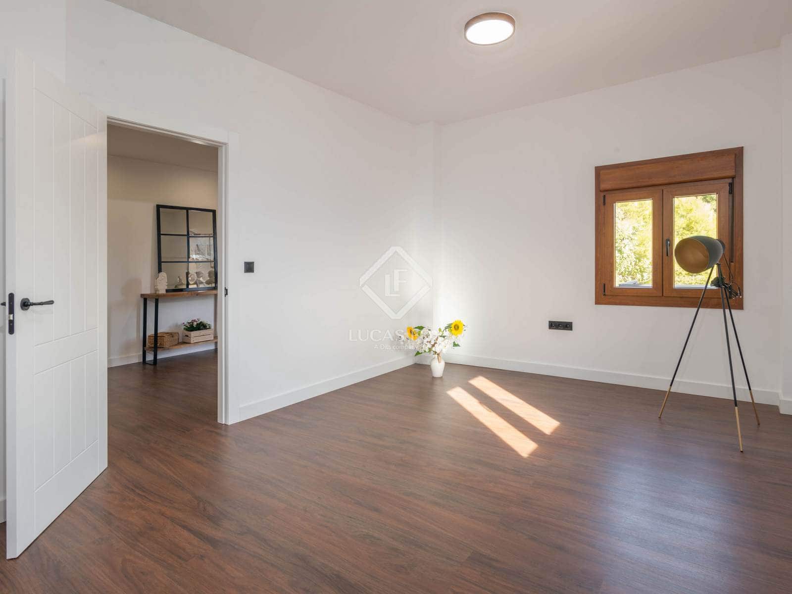 5 soveværelse Villa til salg i Malaga by med garage - € 890.000 (Ref: 9278426)