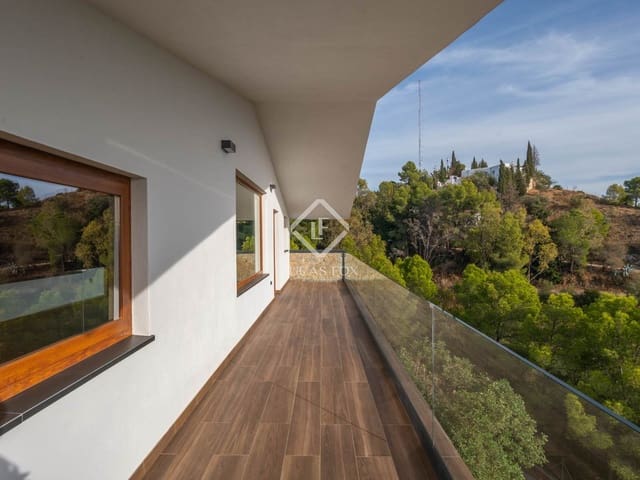 5 soveværelse Villa til salg i Málaga by med garage - € 890.000 (Ref: 9278426)