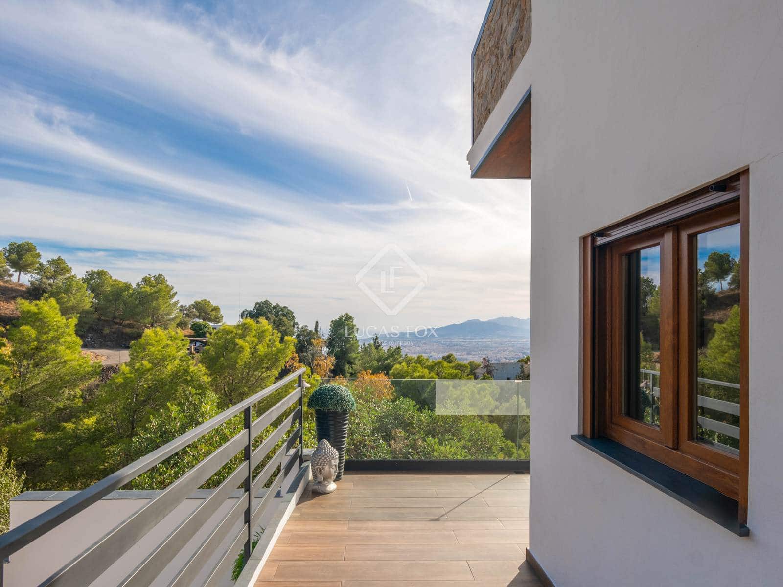 5 soveværelse Villa til salg i Malaga by med garage - € 890.000 (Ref: 9278426)