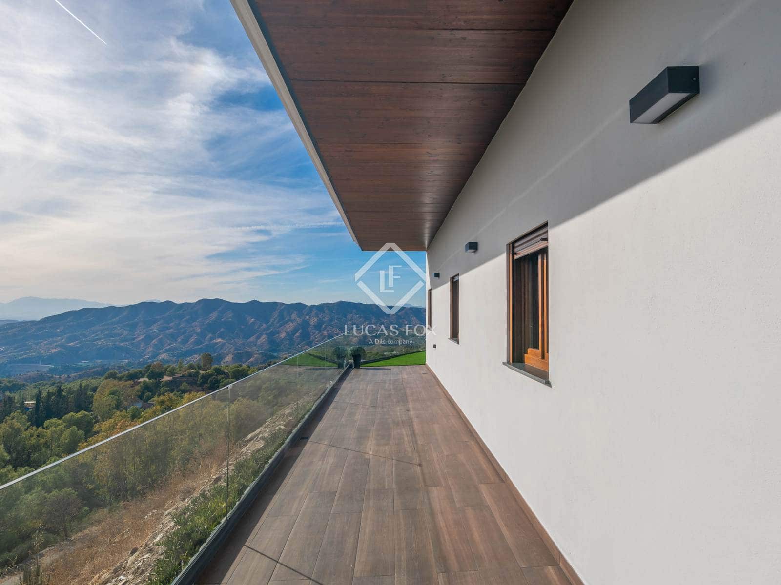 5 soveværelse Villa til salg i Malaga by med garage - € 890.000 (Ref: 9278426)