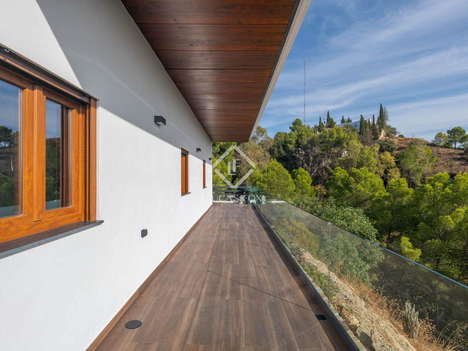 5 soveværelse Villa til salg i Malaga by med garage - € 890.000 (Ref: 9278426)