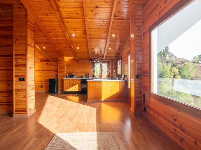 5 sovrum Villa till salu i Málaga stad med garage - 790 000 € (Ref: 9278426)