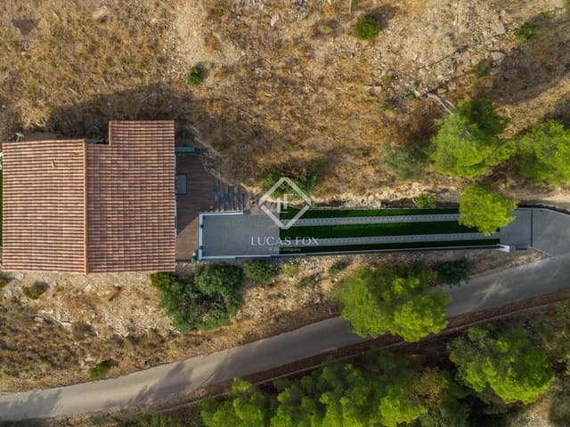 5 sovrum Villa till salu i Málaga stad med garage - 790 000 € (Ref: 9278426)