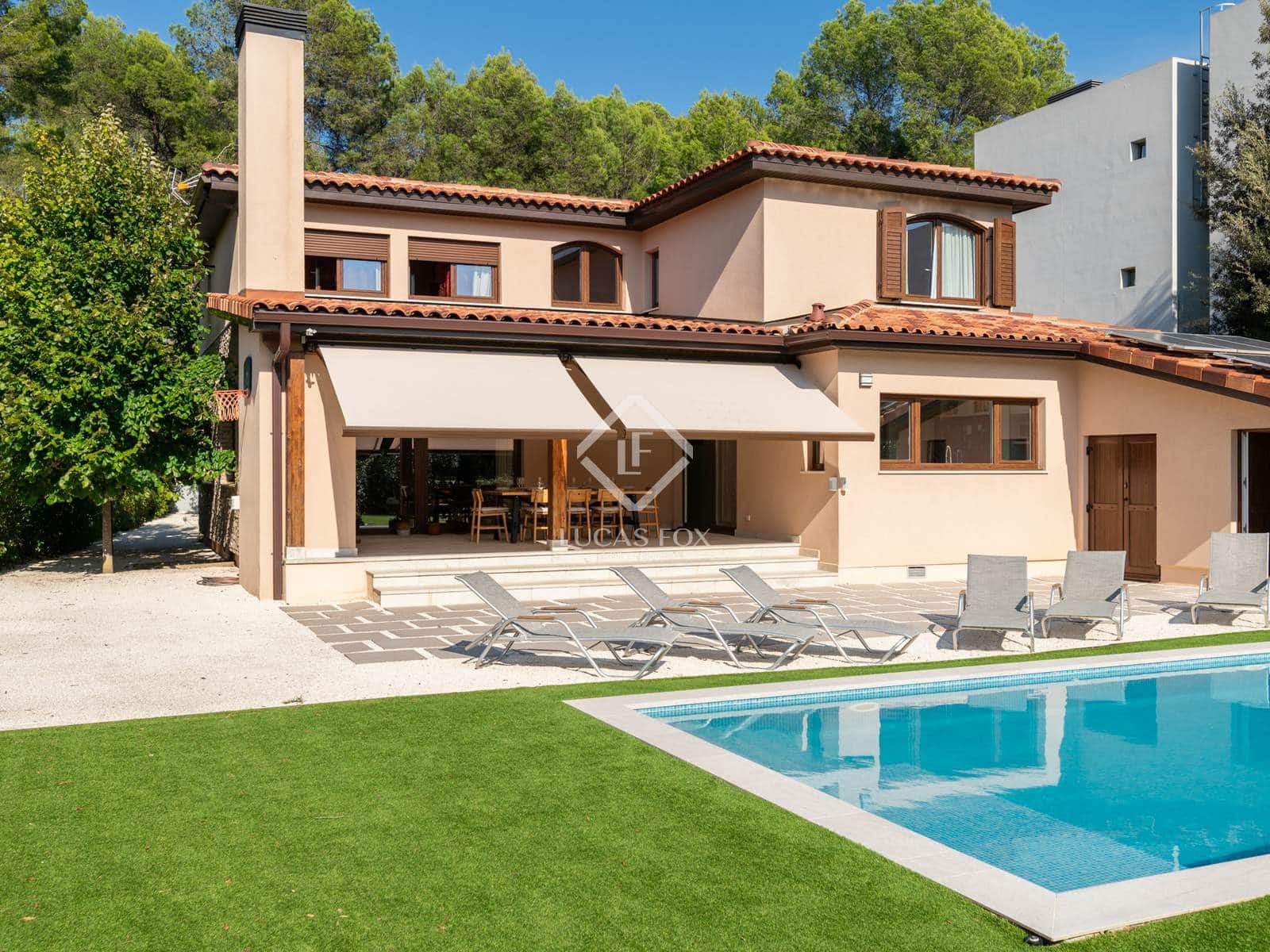 5 sypialnia Willa na sprzedaż w Sant Cugat del Valles z basenem - 2 350 000 € (Ref: 9279742)