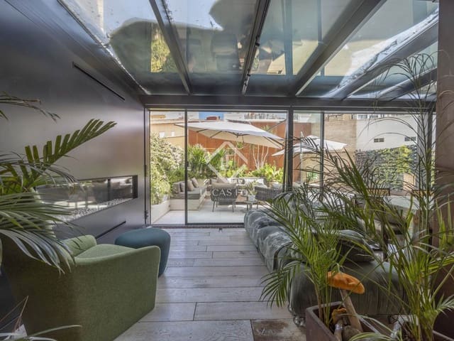 2 slaapkamer Appartement te koop in Valencia stad - € 1.500.000 (Ref: 9279744)