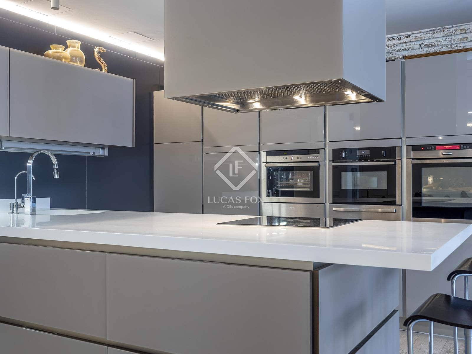 2 slaapkamer Appartement te koop in Valencia stad - € 1.500.000 (Ref: 9279744)