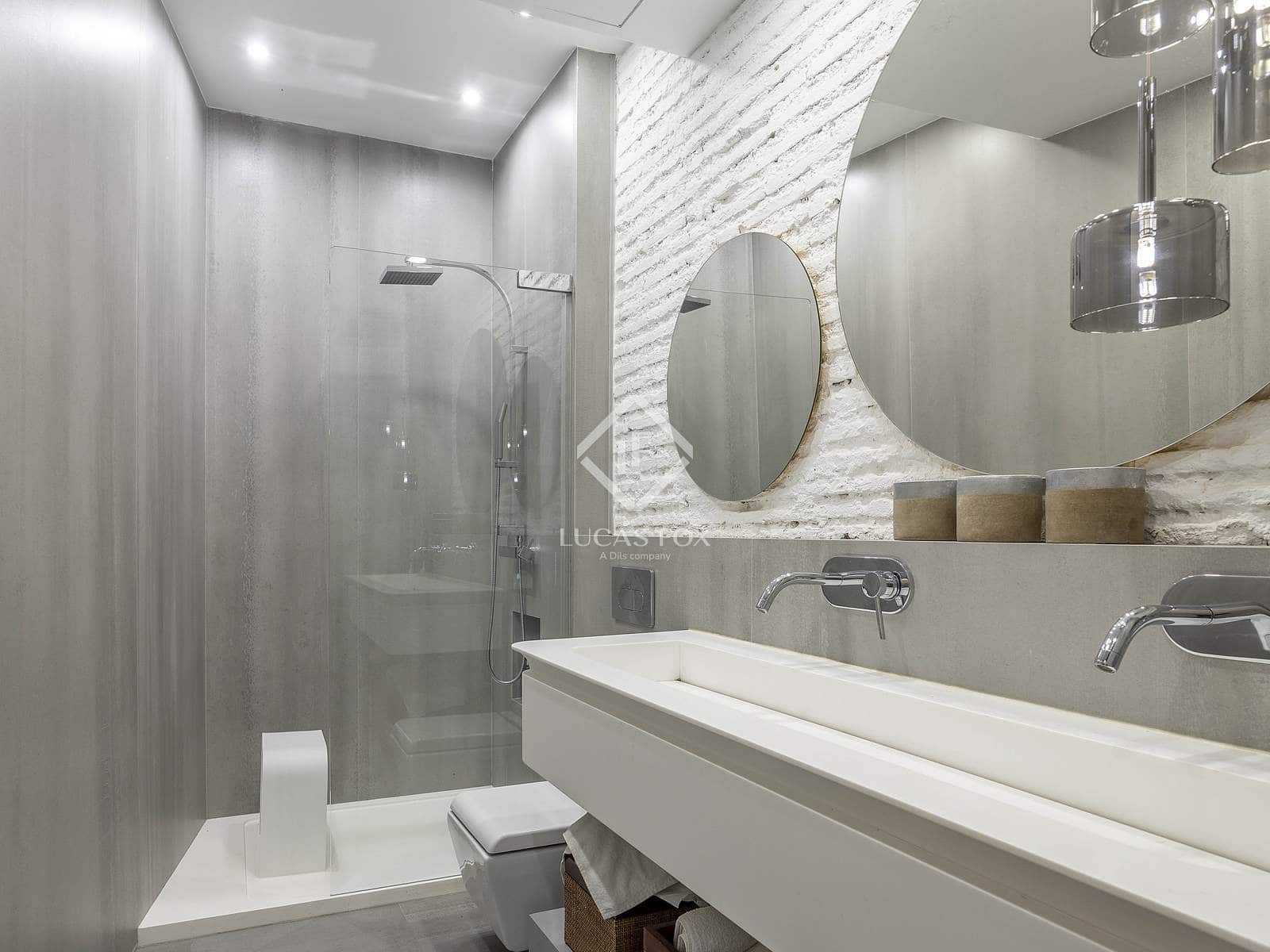 2 slaapkamer Appartement te koop in Valencia stad - € 1.500.000 (Ref: 9279744)