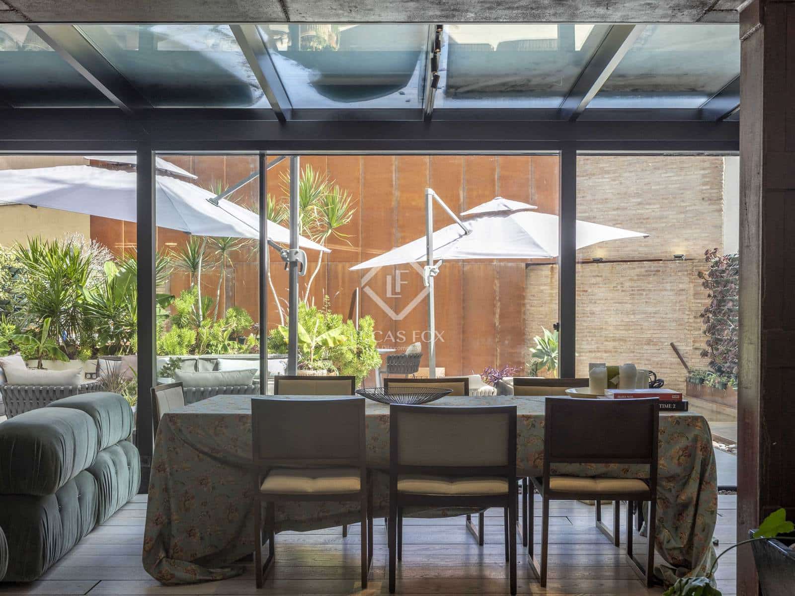 2 slaapkamer Appartement te koop in Valencia stad - € 1.500.000 (Ref: 9279744)