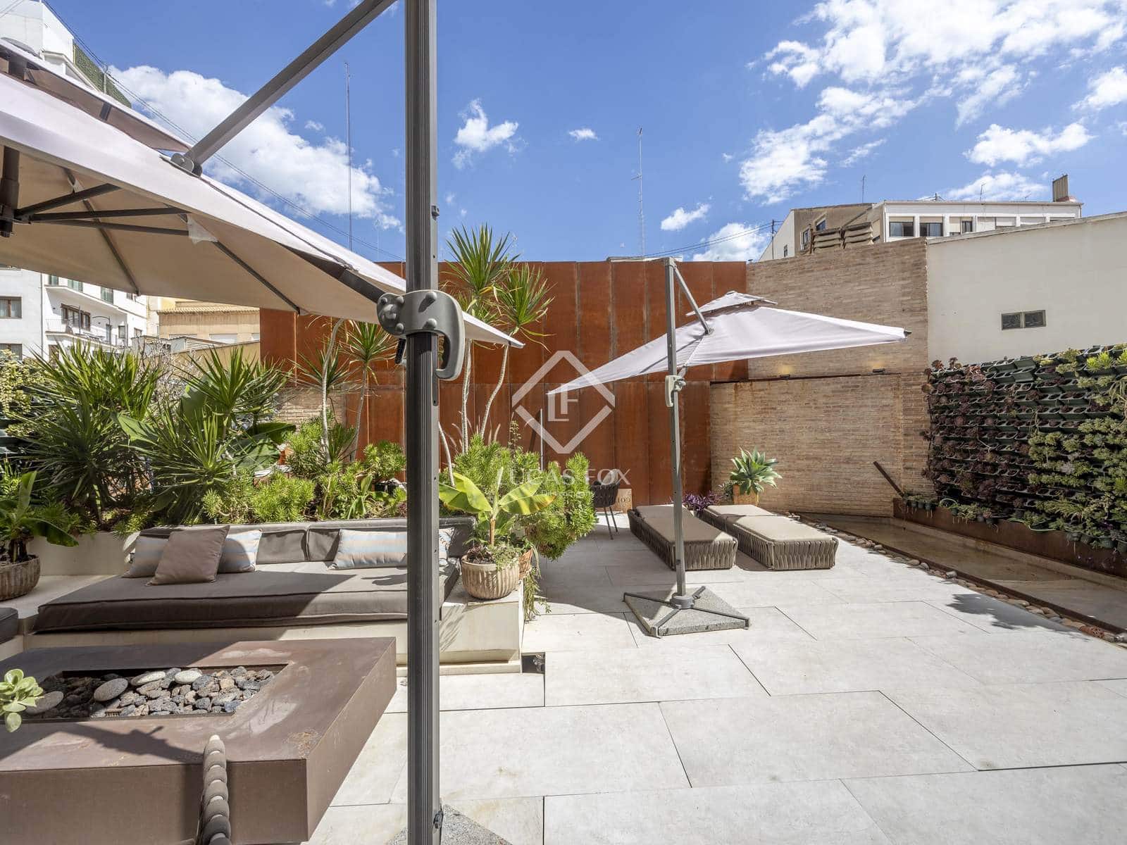 2 slaapkamer Appartement te koop in Valencia stad - € 1.500.000 (Ref: 9279744)