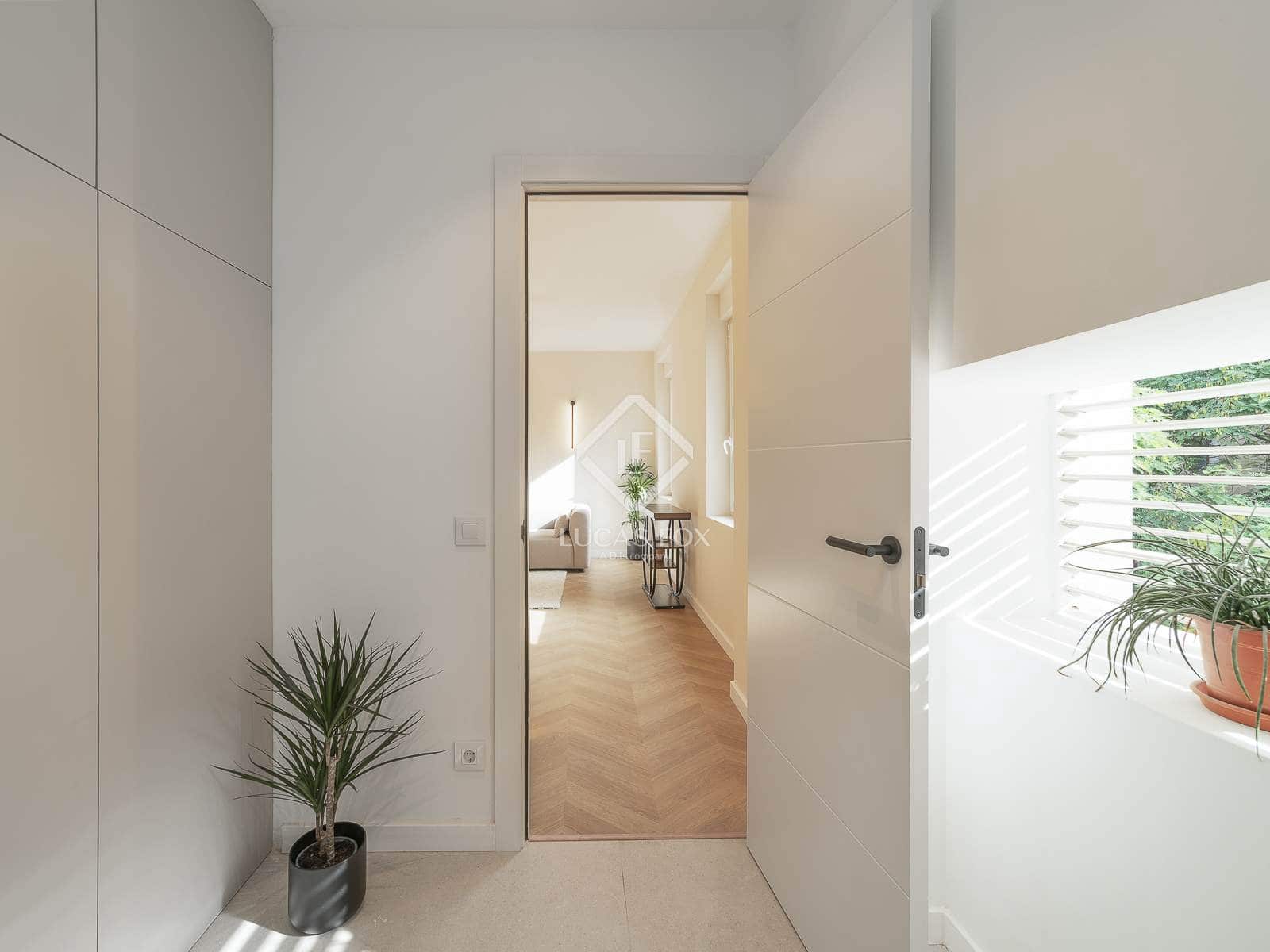 Apartamento de 3 habitaciones en Barcelona ciudad en venta - 695.000 € (Ref: 9282594)