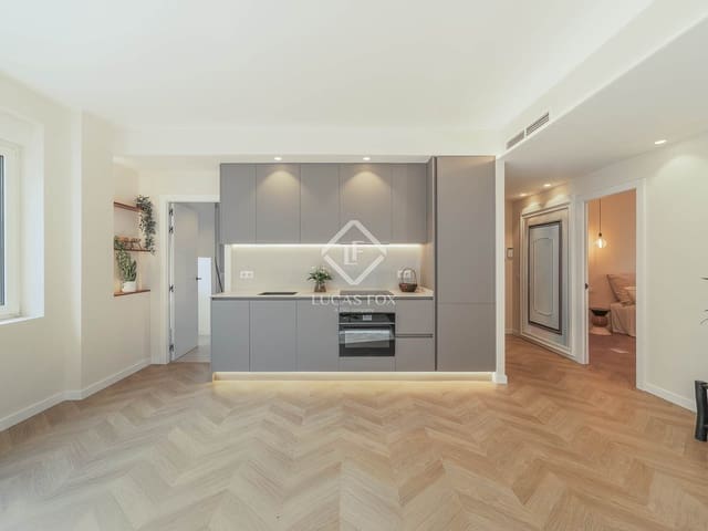 Apartamento de 3 habitaciones en Barcelona ciudad en venta - 695.000 € (Ref: 9282594)