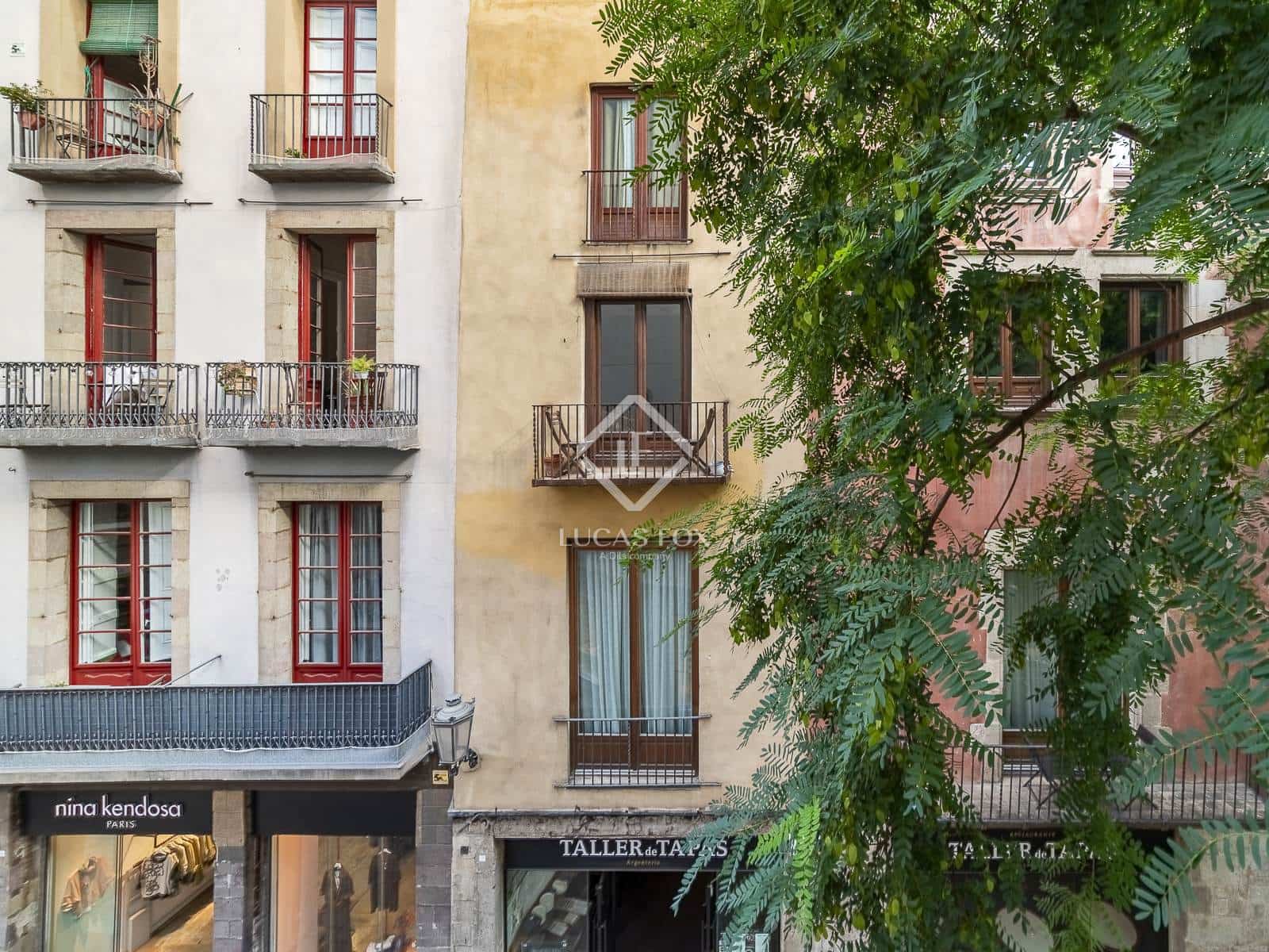 Apartamento de 3 habitaciones en Barcelona ciudad en venta - 695.000 € (Ref: 9282594)