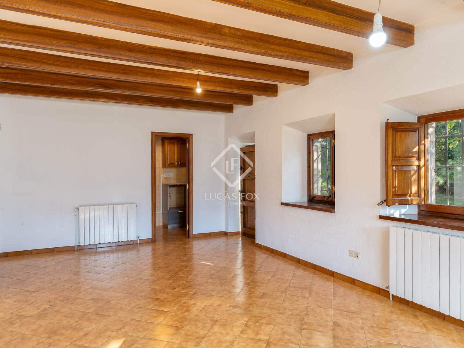 3 soverom Finca/Herregård til salgs i La Vall d'en Bas - € 640 000 (Ref: 9282595)