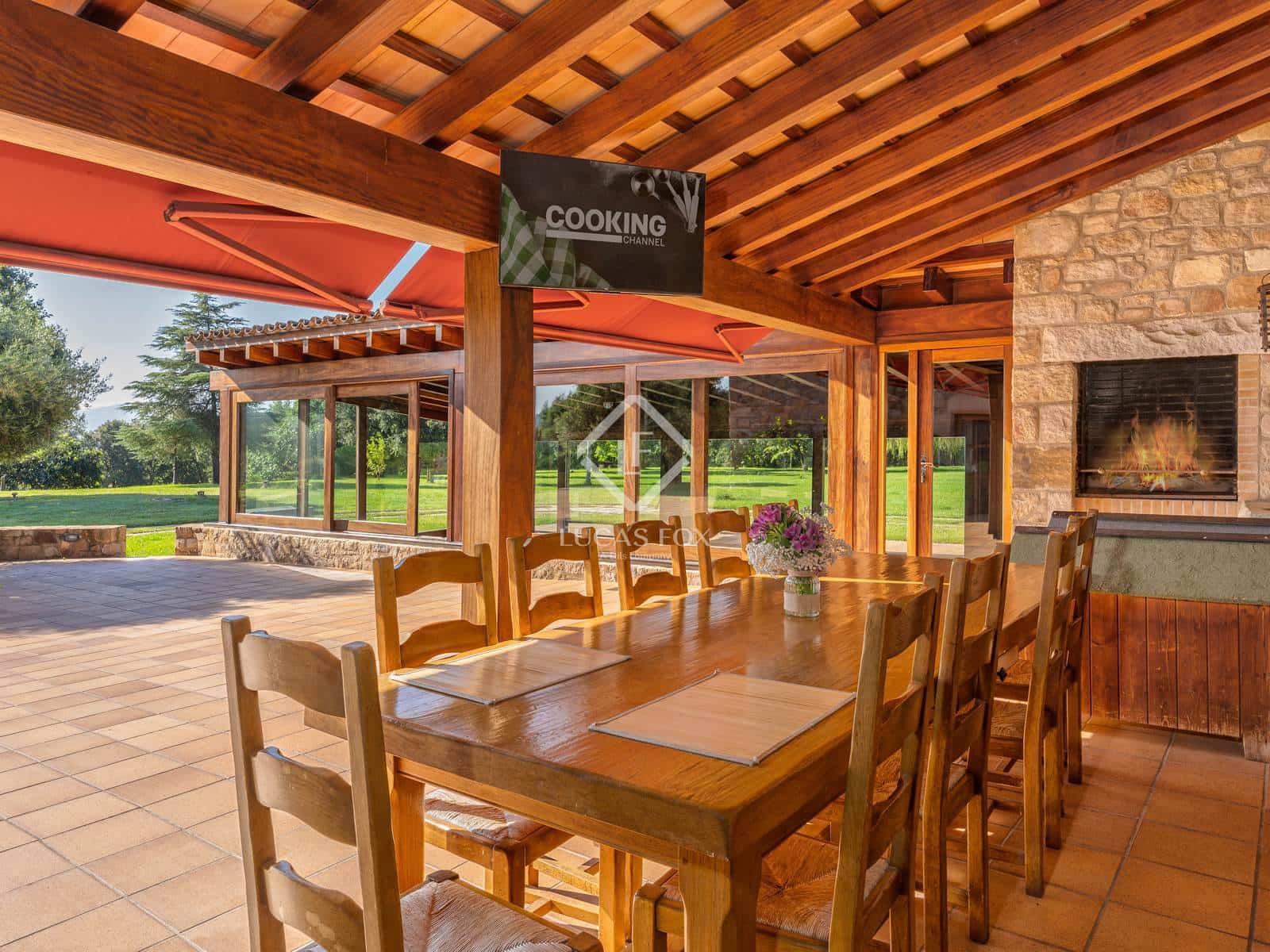 6 bedroom Finca/Country House for sale in Breda with pool garage - € 2,690,000 (Ref: 9282598)