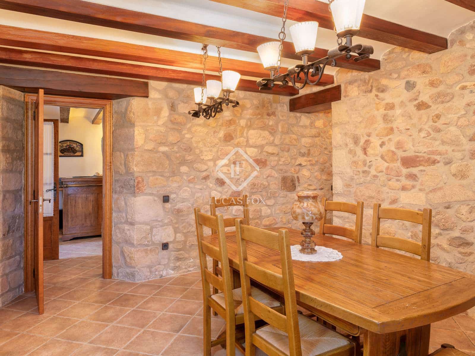 6 bedroom Finca/Country House for sale in Breda with pool garage - € 2,690,000 (Ref: 9282598)