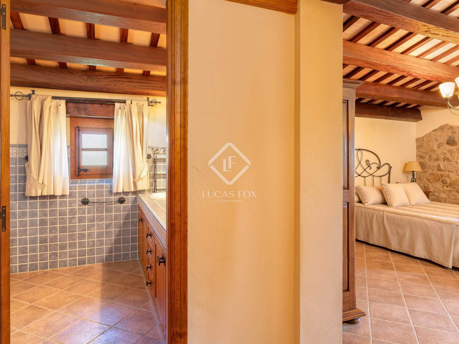 6 bedroom Finca/Country House for sale in Breda with pool garage - € 2,690,000 (Ref: 9282598)