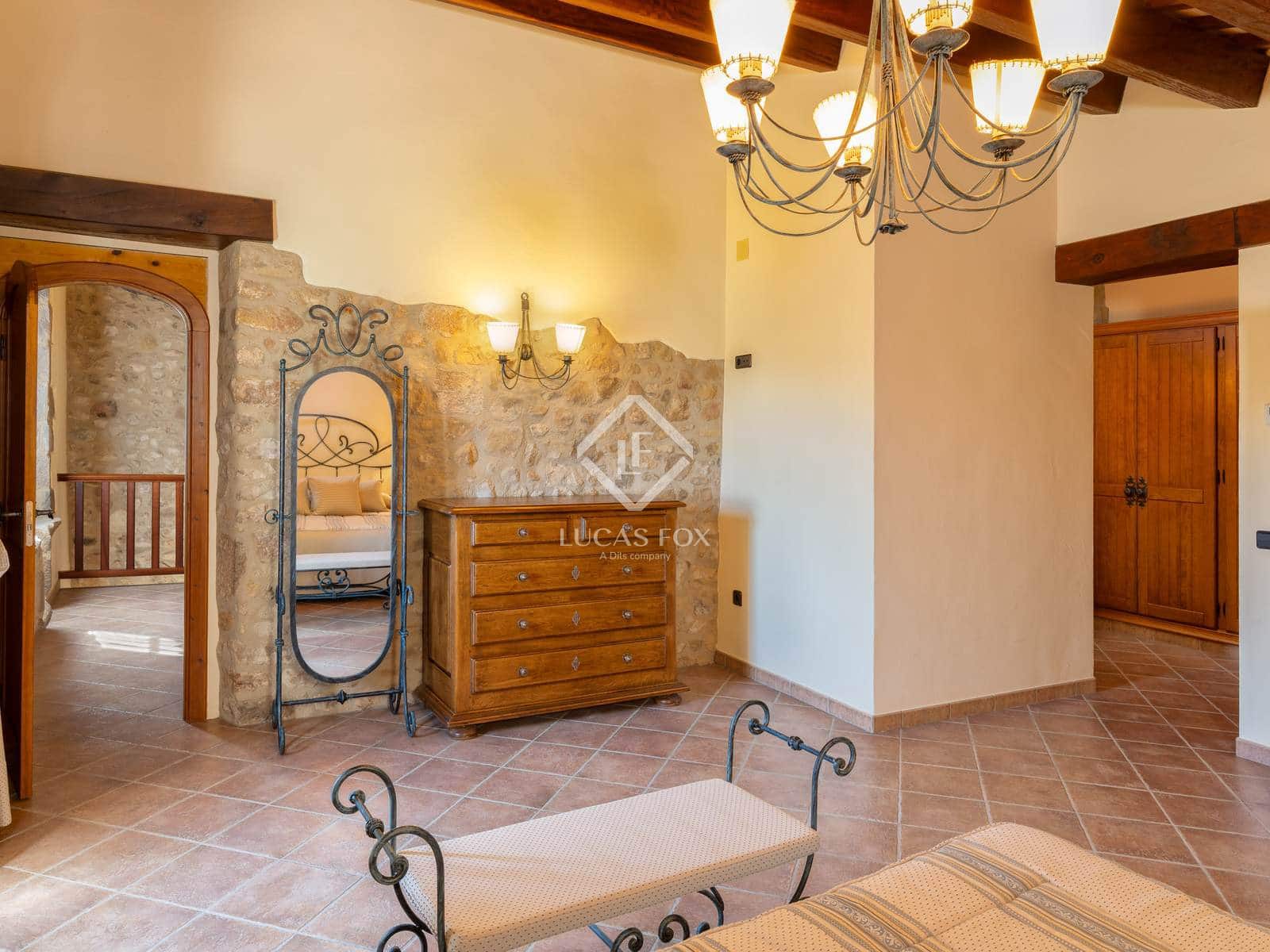 6 bedroom Finca/Country House for sale in Breda with pool garage - € 2,690,000 (Ref: 9282598)