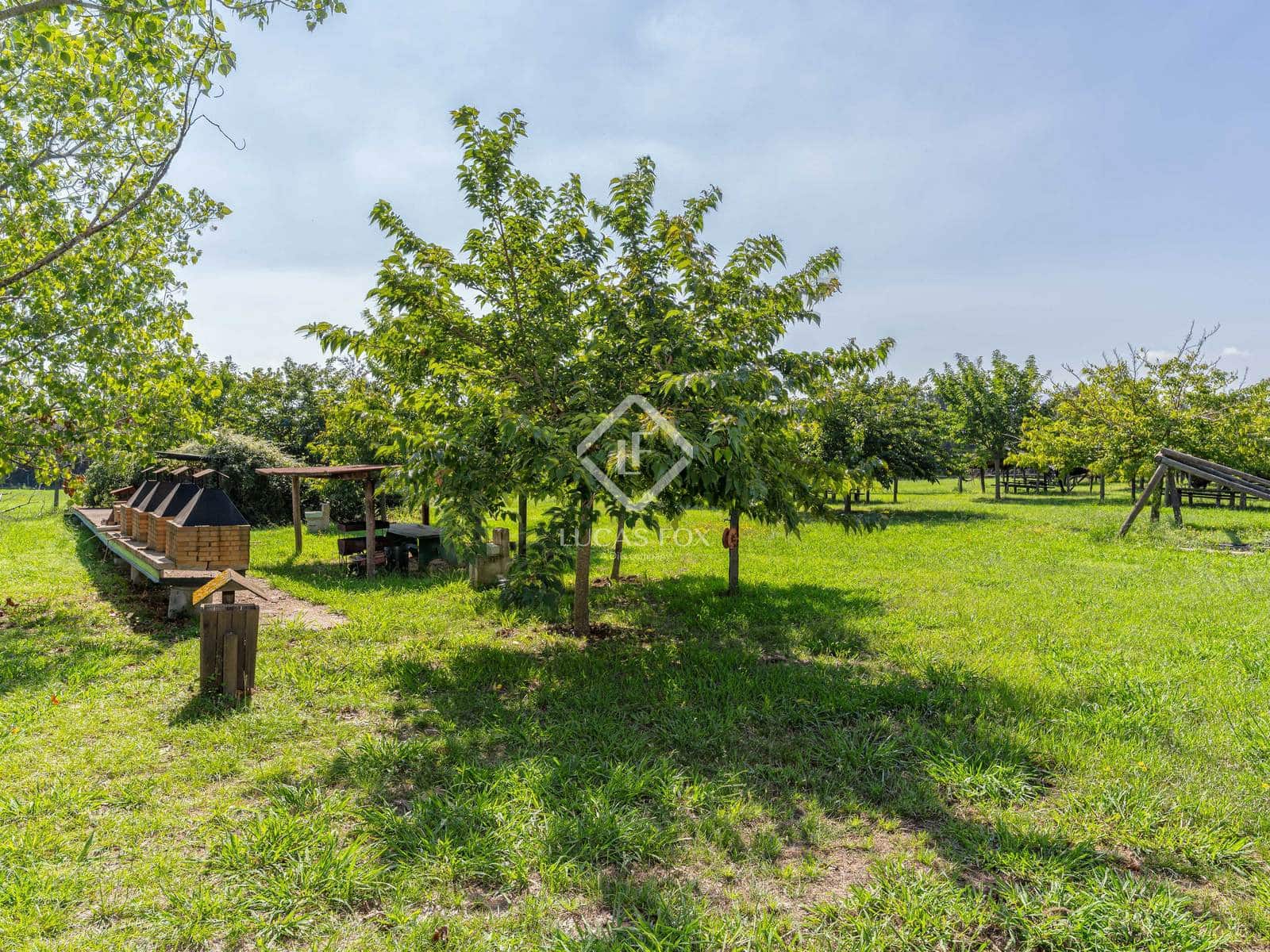 6 bedroom Finca/Country House for sale in Breda with pool garage - € 2,690,000 (Ref: 9282598)