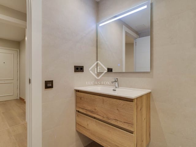 5 sovrum Lägenhet att hyra i Barcelona stad med garage - 4 900 € (Ref: 9283167)