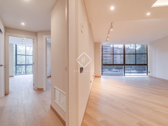 5 sovrum Lägenhet att hyra i Barcelona stad med garage - 4 900 € (Ref: 9283167)
