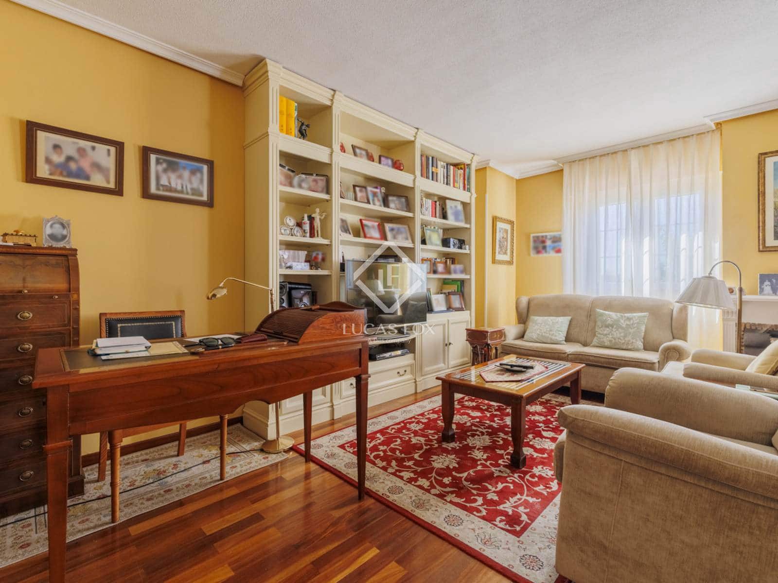 7 soveværelse Villa til salg i Las Rozas de Madrid med swimmingpool garage - € 980.000 (Ref: 9283934)