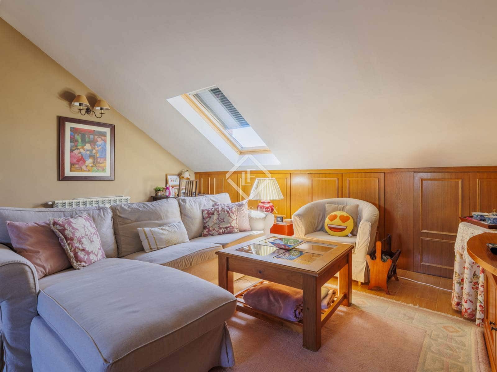 7 soveværelse Villa til salg i Las Rozas de Madrid med swimmingpool garage - € 980.000 (Ref: 9283934)