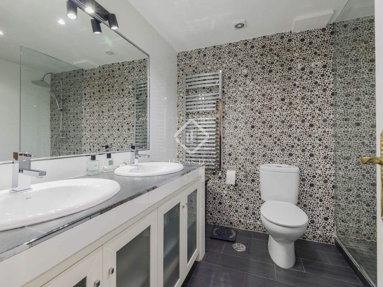 7 soveværelse Villa til salg i Las Rozas de Madrid med swimmingpool garage - € 980.000 (Ref: 9283934)