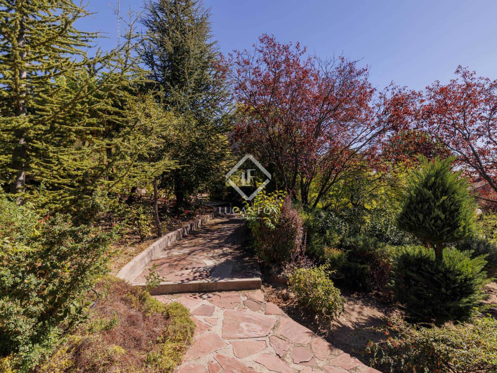 7 soveværelse Villa til salg i Las Rozas de Madrid med swimmingpool garage - € 980.000 (Ref: 9283934)