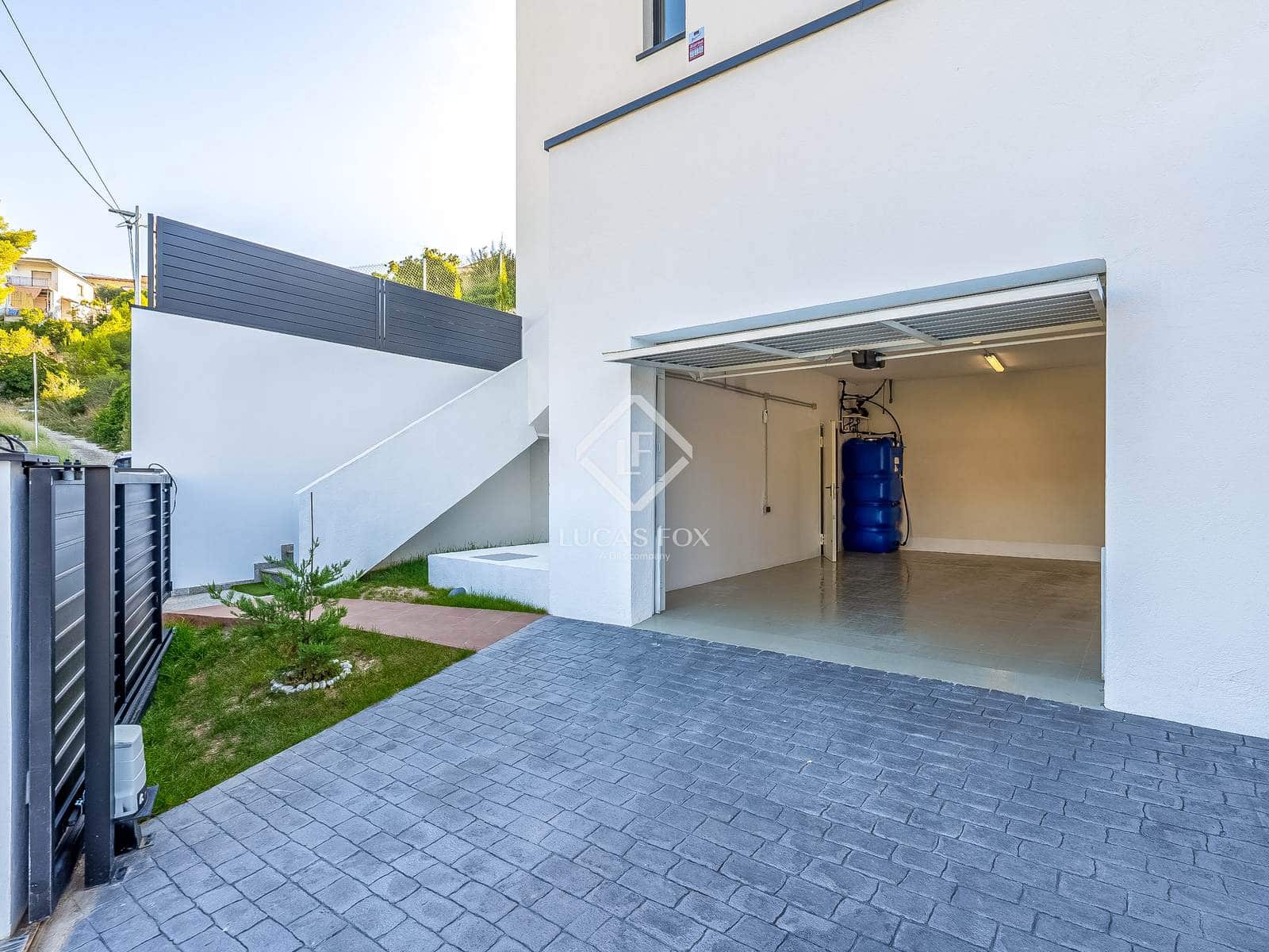 4 sypialnia Willa na sprzedaż w Segur de Calafell z basenem garażem - 455 000 € (Ref: 9283935)