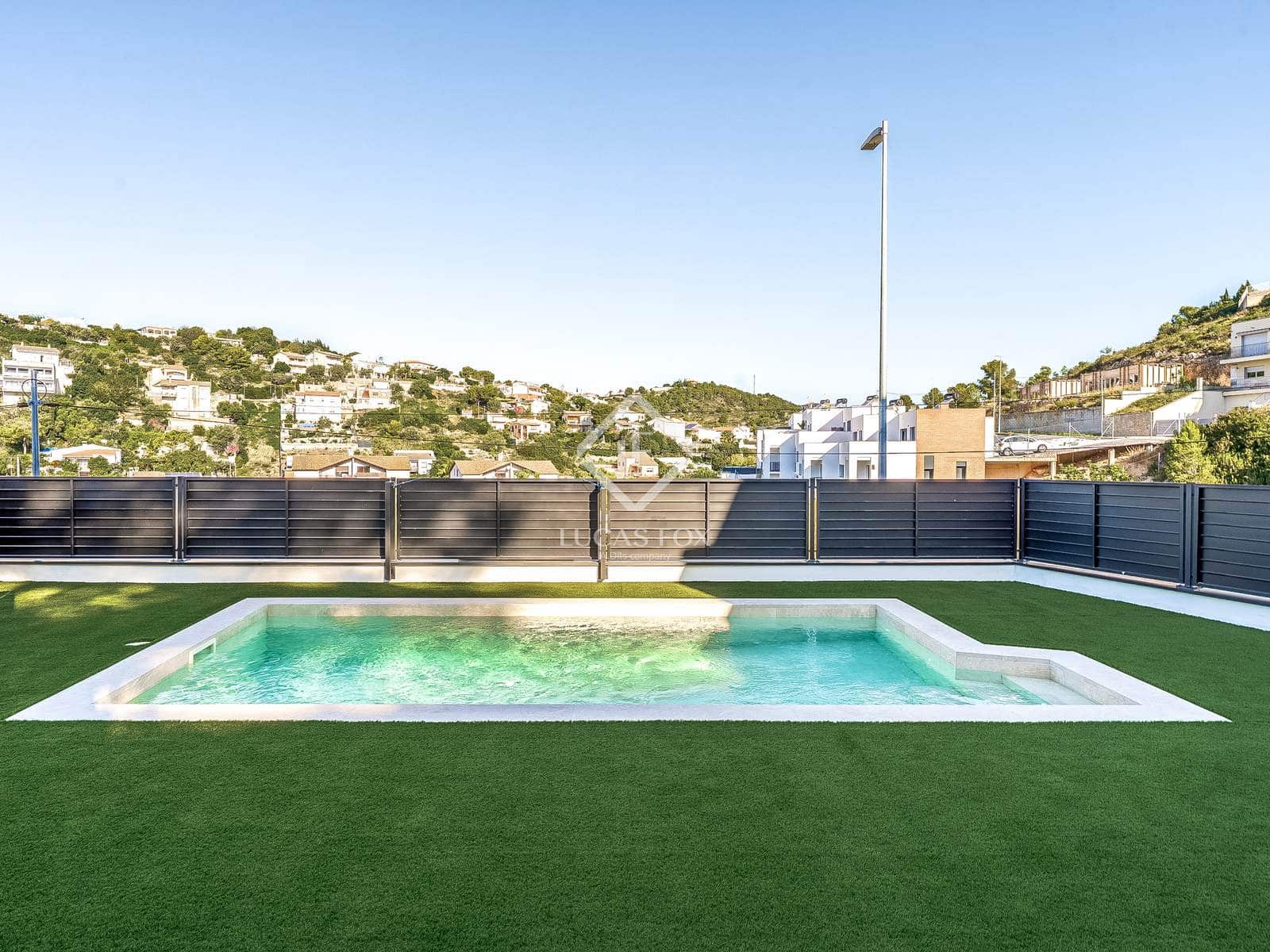 4 sypialnia Willa na sprzedaż w Segur de Calafell z basenem garażem - 455 000 € (Ref: 9283935)