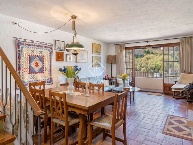 4 bedroom Villa for sale in Sa Riera, Begur with garage - € 1,080,000 (Ref: 9288259)