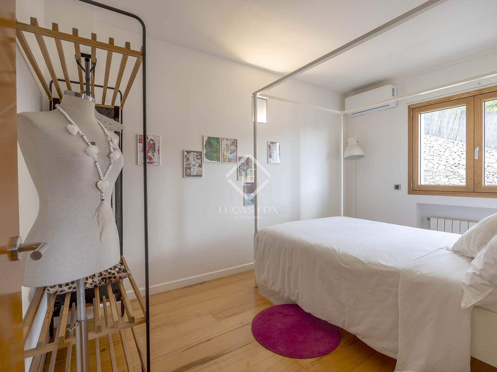 5 slaapkamer Villa te koop in Benicassim met zwembad garage - € 1.100.000 (Ref: 9289463)