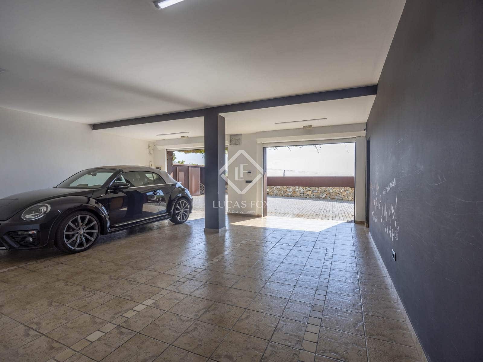 5 slaapkamer Villa te koop in Benicassim met zwembad garage - € 1.100.000 (Ref: 9289463)