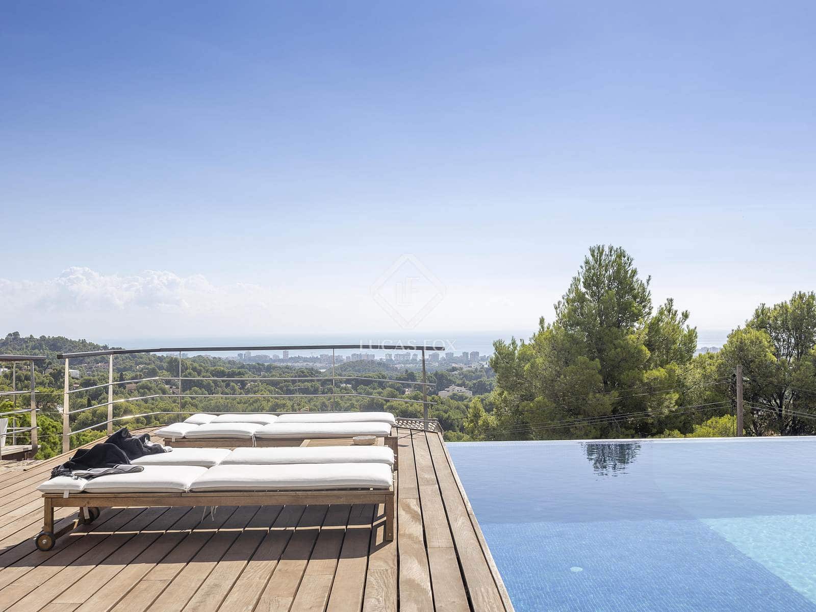 5 slaapkamer Villa te koop in Benicassim met zwembad garage - € 1.100.000 (Ref: 9289463)