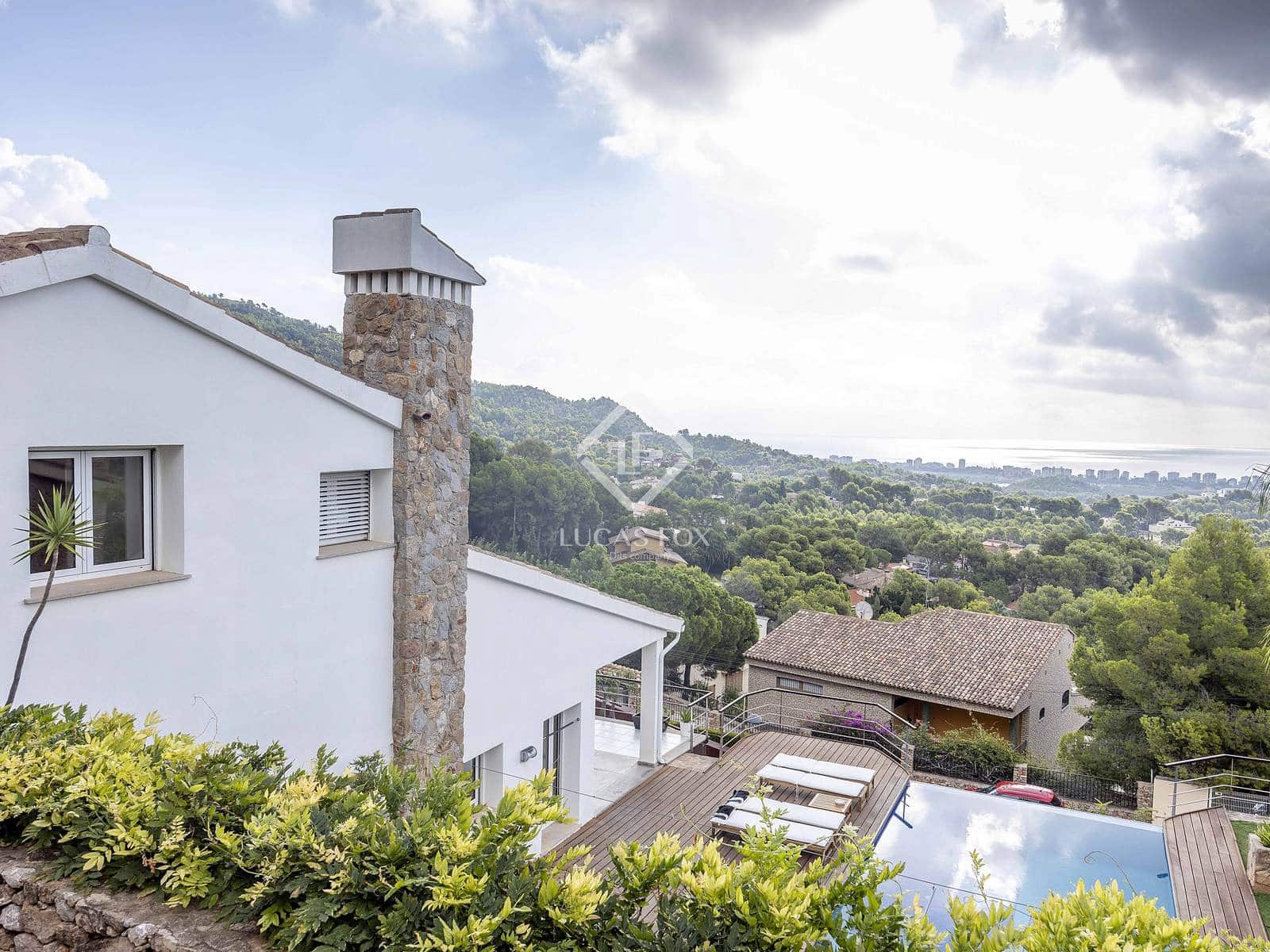 5 slaapkamer Villa te koop in Benicassim met zwembad garage - € 1.100.000 (Ref: 9289463)