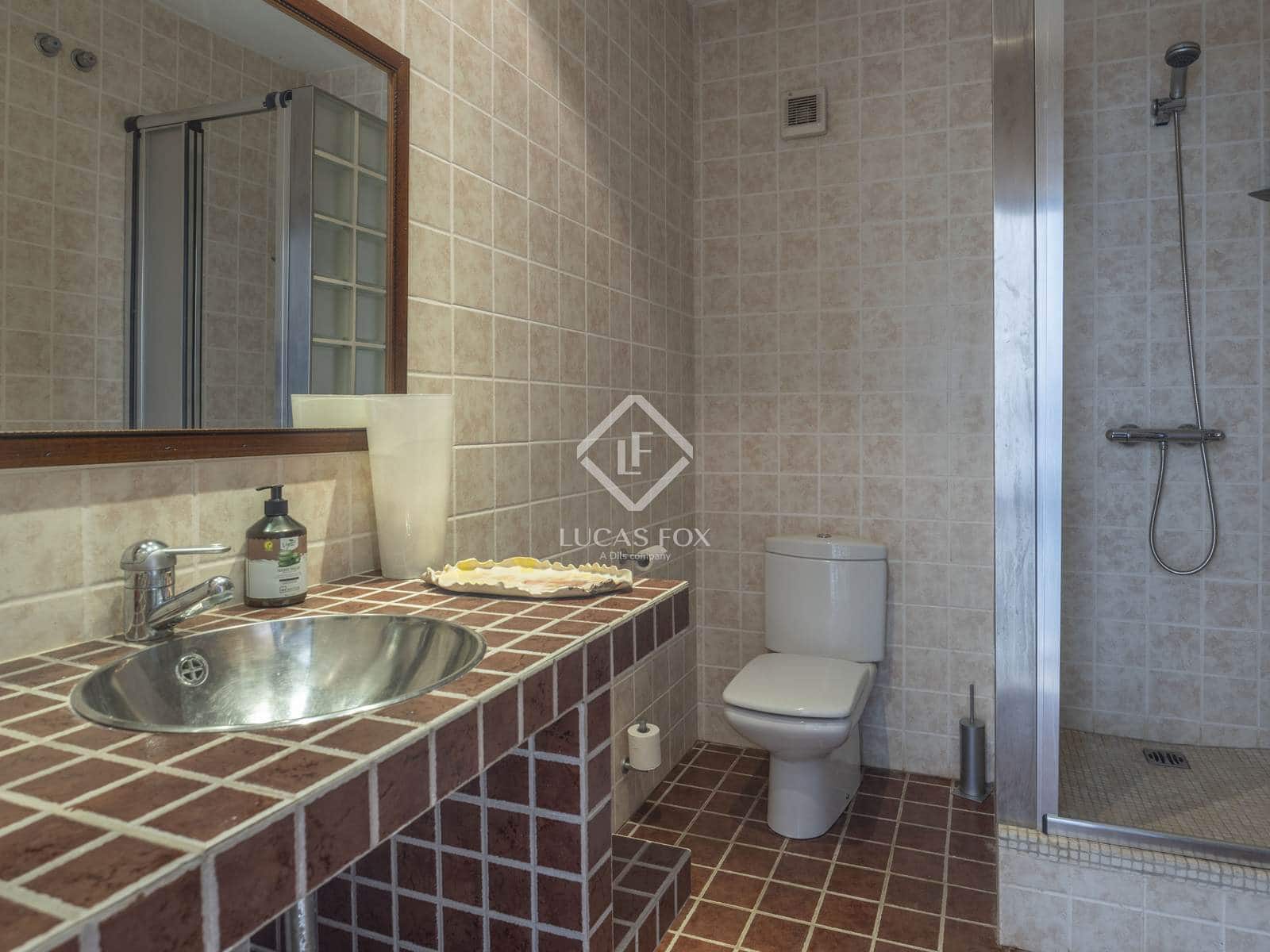 5 slaapkamer Villa te koop in Benicassim met zwembad garage - € 1.100.000 (Ref: 9289463)