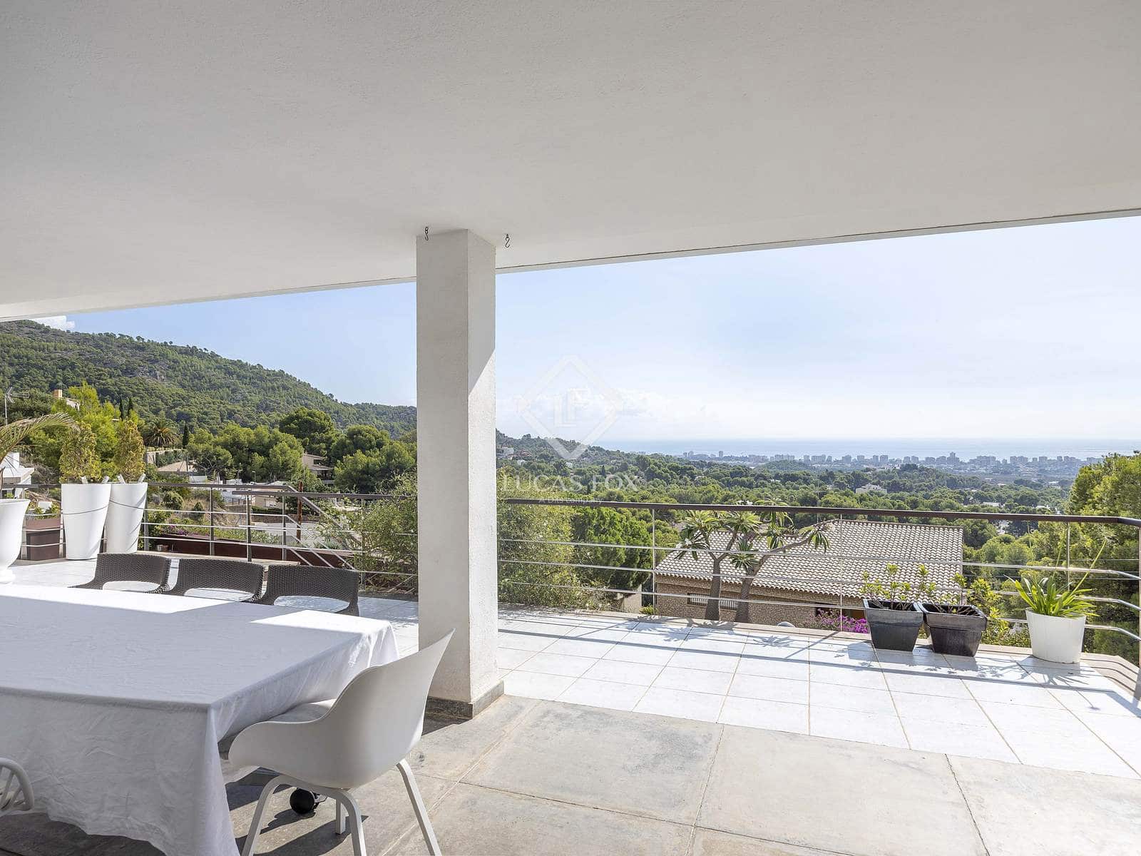 5 slaapkamer Villa te koop in Benicassim met zwembad garage - € 1.100.000 (Ref: 9289463)