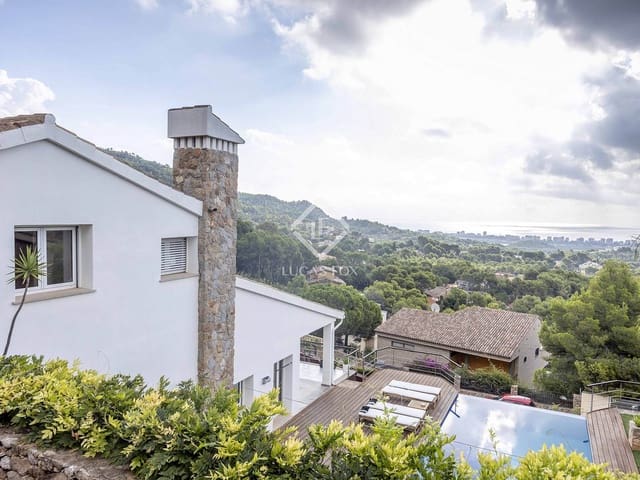 5 slaapkamer Villa te koop in Benicàssim met zwembad garage - € 1.100.000 (Ref: 9289463)