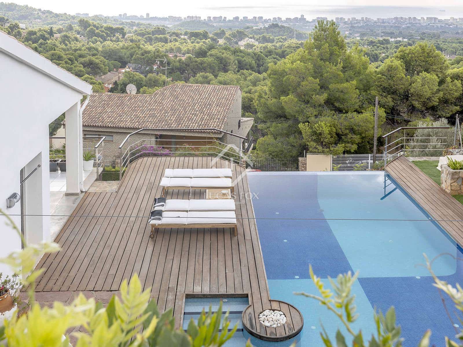 5 slaapkamer Villa te koop in Benicassim met zwembad garage - € 1.100.000 (Ref: 9289463)