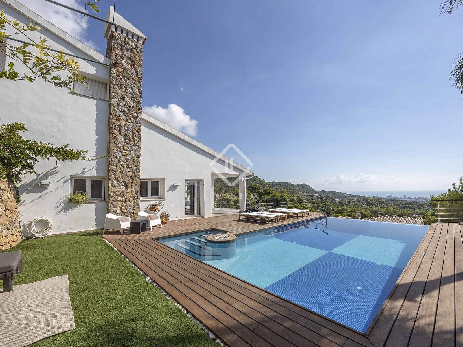 5 slaapkamer Villa te koop in Benicassim met zwembad garage - € 1.100.000 (Ref: 9289463)