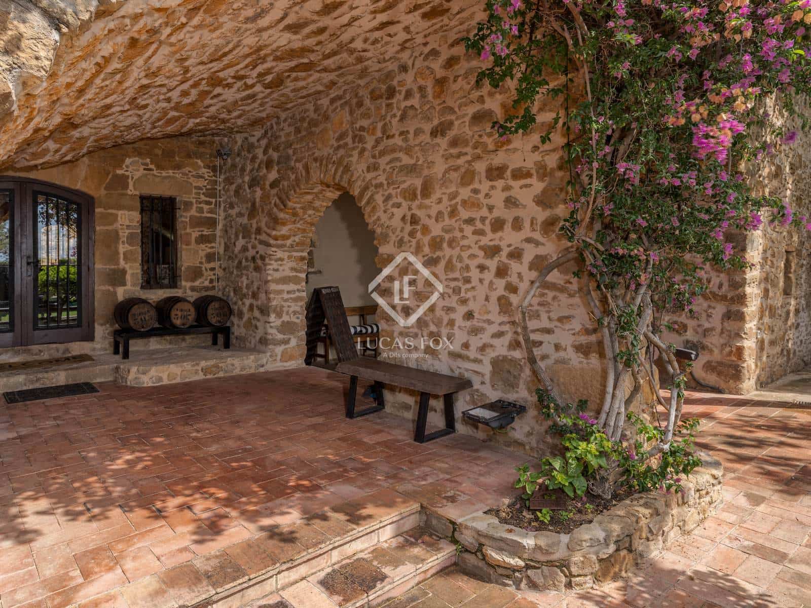 10 soveværelse Finca/Landehus til salg i Ullastret med swimmingpool - € 2.400.000 (Ref: 9289631)