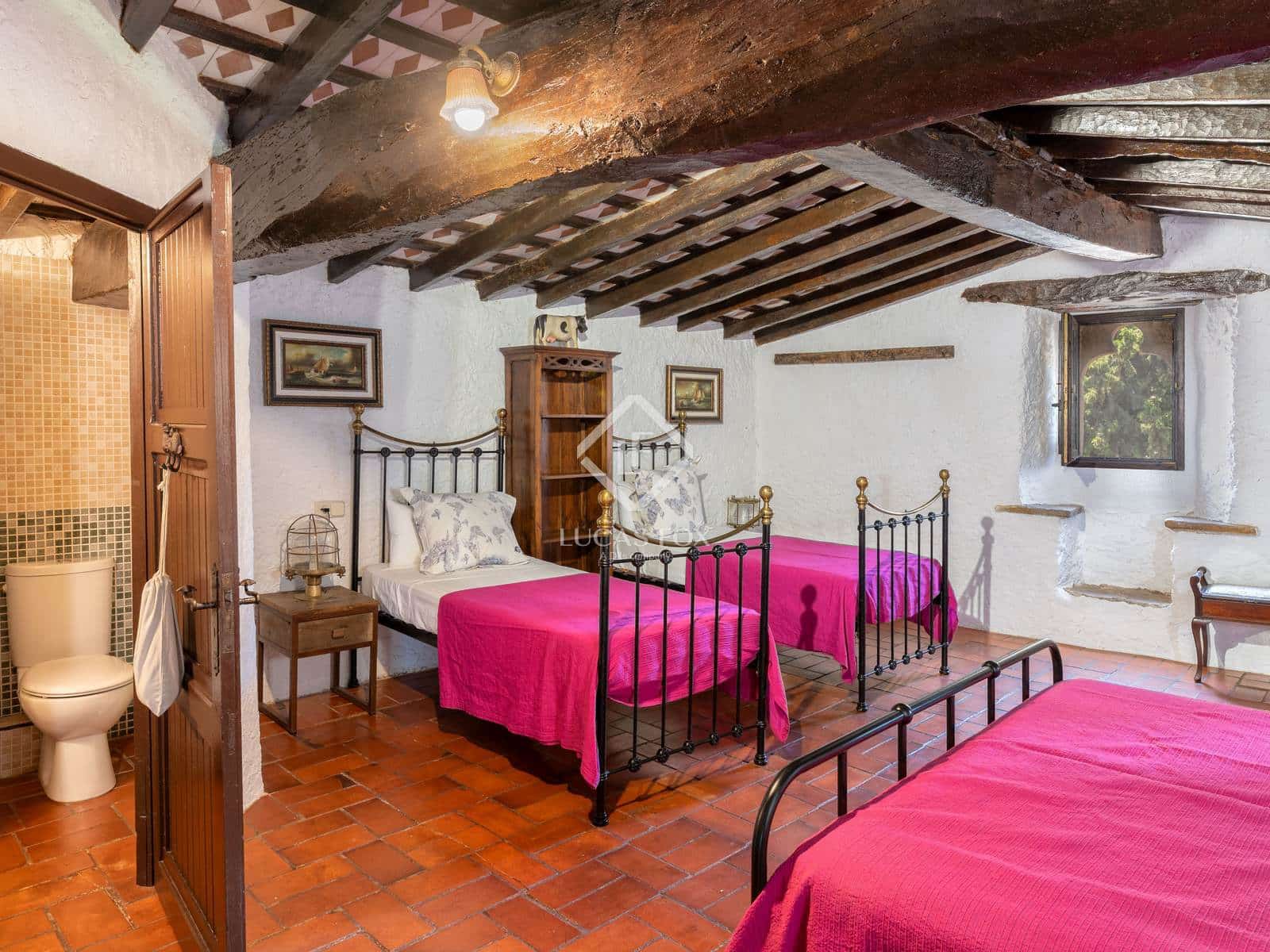 10 soveværelse Finca/Landehus til salg i Ullastret med swimmingpool - € 2.400.000 (Ref: 9289631)