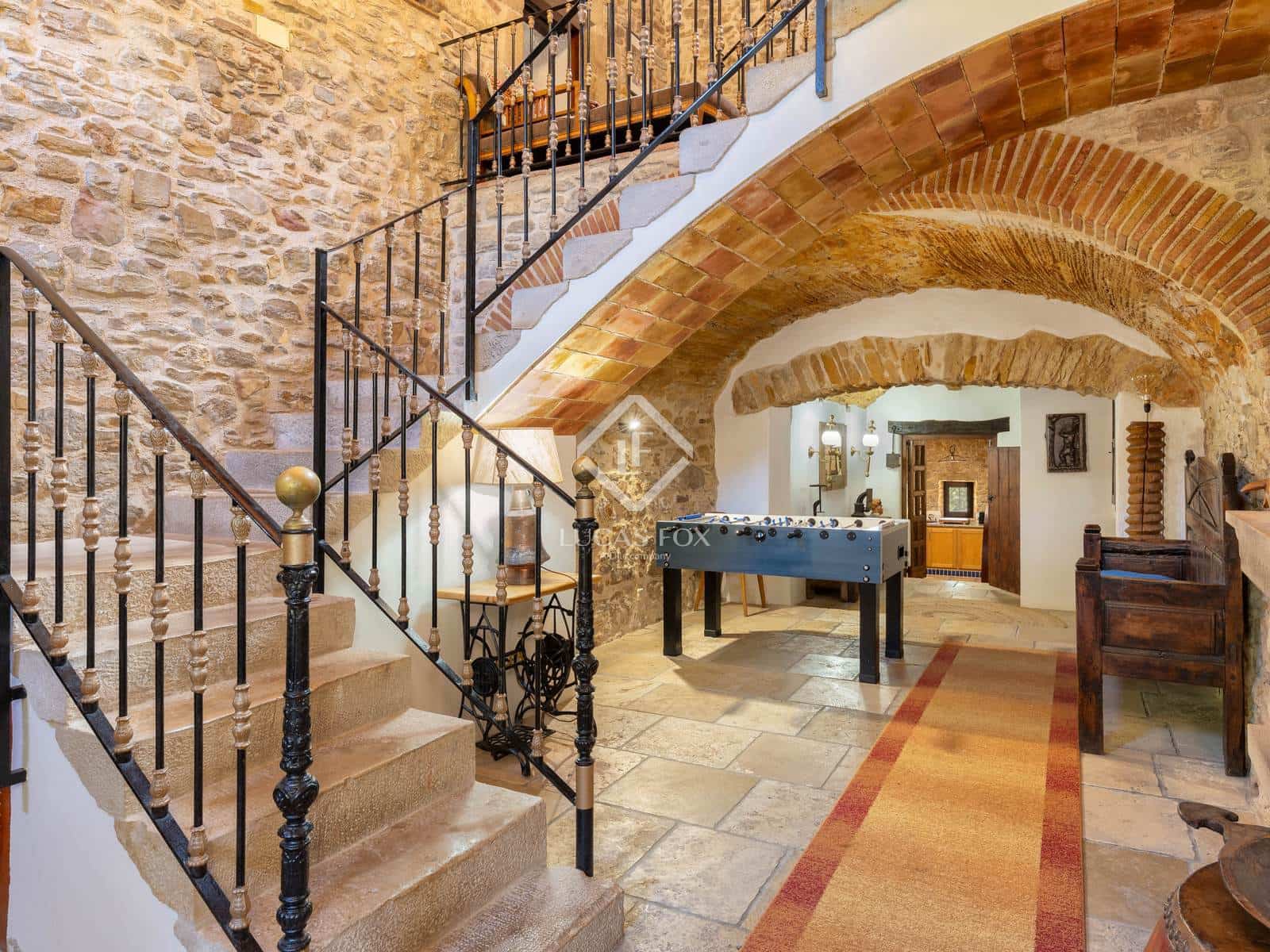 10 soveværelse Finca/Landehus til salg i Ullastret med swimmingpool - € 2.400.000 (Ref: 9289631)